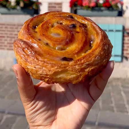 L’escargot aux raisins, un tourbillon de gourmandise.